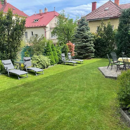 Garni Expo Ξενοδοχείο